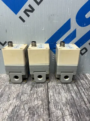 SMC ITV2030-31N2BL4 Electrical/PLC/Automation | ESS Industrial Equipment Sales (3)