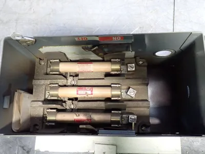 USED SQUARE D SD3603