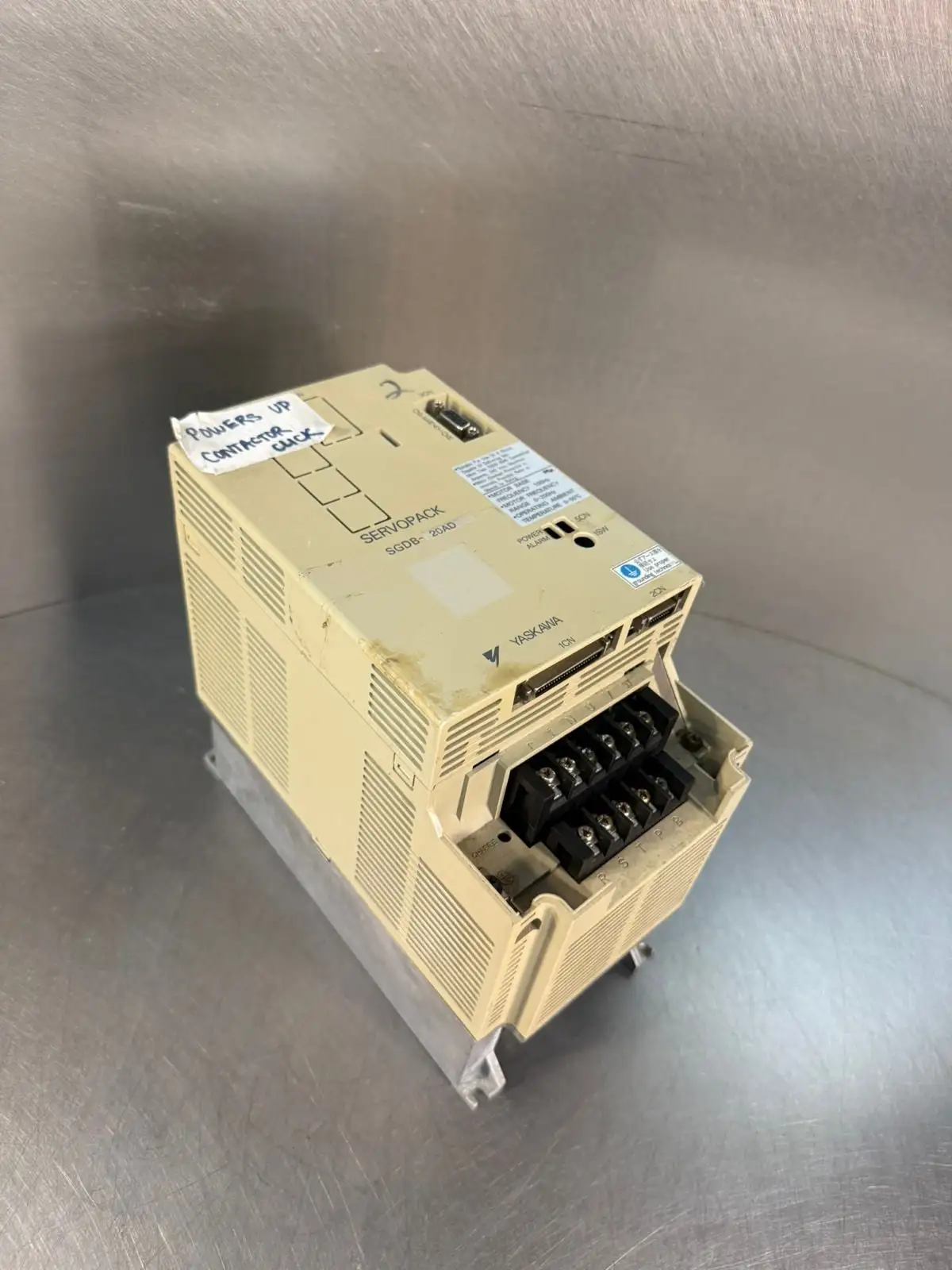Yaskawa SGDB-20ADG Servopack 3Ph (8.3.8)