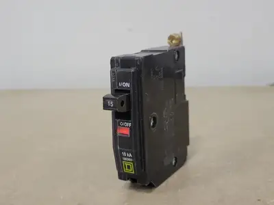 USED SQUARE D QOB115