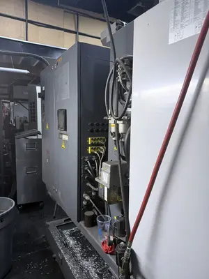 Used 2011 OKUMA GENOS 560V Vertical Machining Centers Illinois US | Machinery Marketing International #1229251