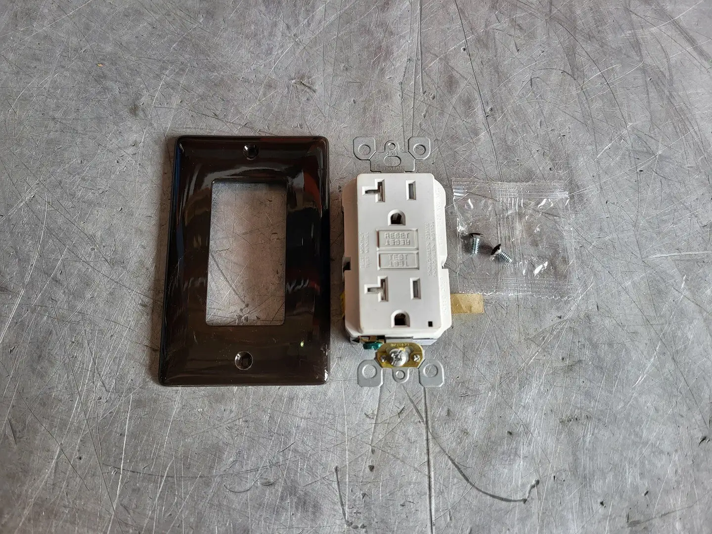 20 Amp 125V GFCI Receptacle