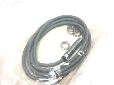 BI2-M12-AD4X, 44050 | Turck BI2-M12-AD4X Inductive Proximity Sensor 2mm Sn 44050 - New