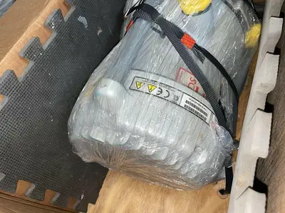 BOC EDWARDS XDS5 Dry Scroll Vacuum Pump