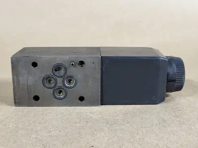 USED VICKERS KCG 3 100D Z M U HL1 10