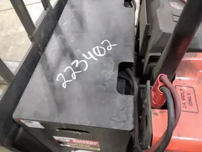 USED 2021 LINDE EWR30