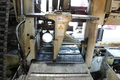 2013 BEHRINGER HBP430A Bandsaw | Levy Recovery Group (9)