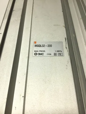 SMC MGQL32-200 Compact Guide Cylinder Max Press 1.0MPa