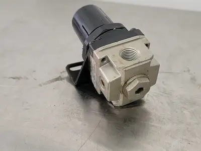 USED SMC NAR2000-N02B