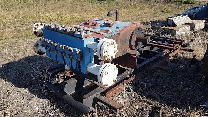 Used UNION QD-100 QUINTUPLEX PLUNGER PUMP Pumps Saskatchewan CA | Chad Equipment #466807