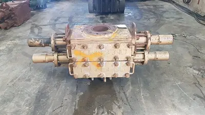 USED TOWNSEND 7 1/16 3M DOUBLE RAM BOP
