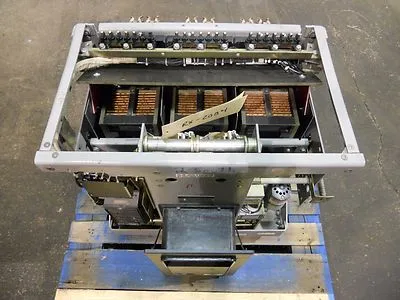 Used GE AKR-8D-100 Circuit Breakers Ohio US | Equipment Recovery Corp. #1329706