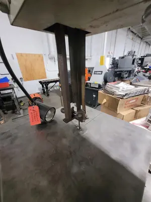 Used WELLSAW V20 Vertical Band Saws Kentucky US | Aucto #578110