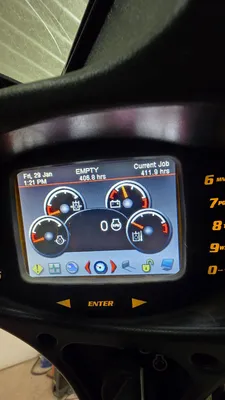 2022 BOBCAT T740 Skid Steer | Iron Listing (28)