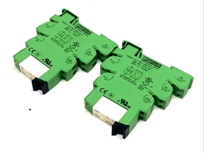 USED PHOENIX CONTACT RELAY BASE 2CO 6A 250V 24VDC 2961192 LOT OF 2