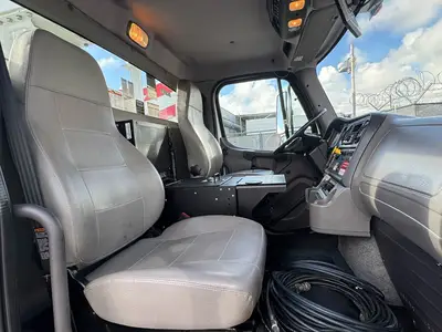 Used 2015 FREIGHTLINER M2 112 Bucket (boom) trucks Florida US | Truck and Van Outlet #1509191