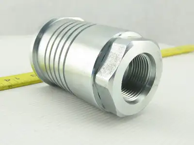 Snap-Tite HN-3C16-16EF Hydraulic Coupler Body 1" NPT