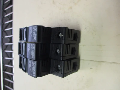 USED Phoenix Contact 60947-3