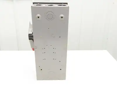 Square D HU363 Safety Disconnect Switch 100 Amp 600V 3 Pole Ph Non-Fusible