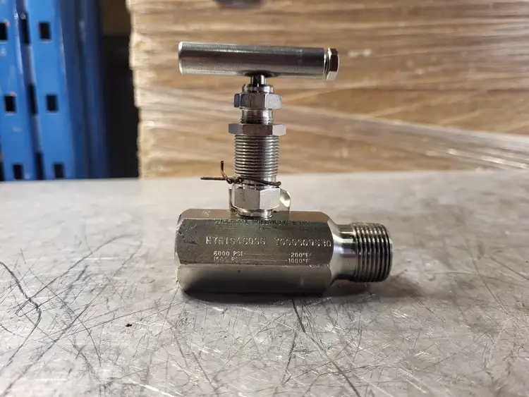 Used ANDERSON GREENWOOD _UNKNOWN_ Valves/Fittings British Columbia CA | Lenmark #256578