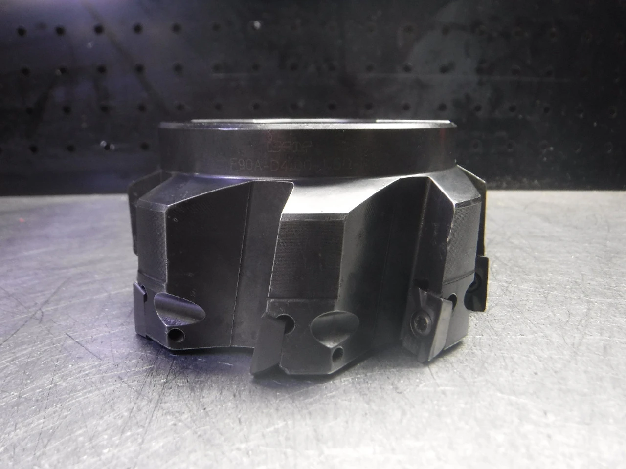 Iscar 4" Indexable Facemill 1.5" Arbor F90A-D4.00-1.50-M (LOC3348B)
