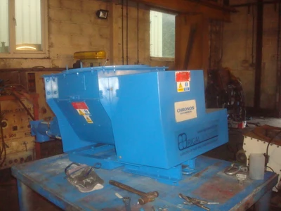 S/S Chronos Richardson screw feeder 100mm dia x 1000 mm long