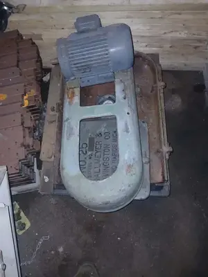 Used GALLMEYER & LIVINGSTON 25 Reciprocating Surface Grinders Indiana US | Heavy Wall Consulting #1337497