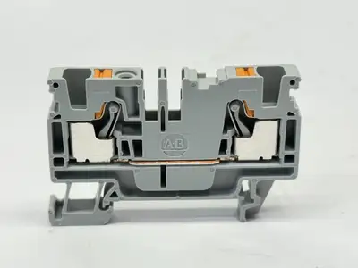 1492-P4 | Allen Bradley  Terminal Block Push-In Feed-Through Light Grey LOT OF 5 - Used