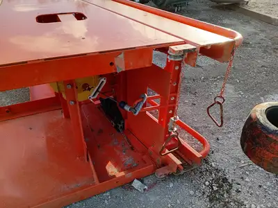 EX3600 Access Ladder