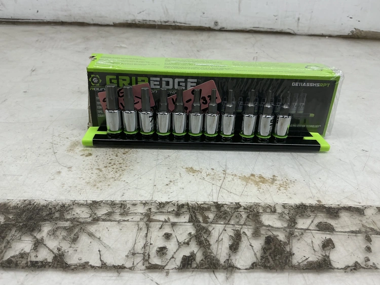 Used GRIPEDGE _UNKNOWN_ Tool Bits Michigan US | Miedema Asset Management Group #1186923