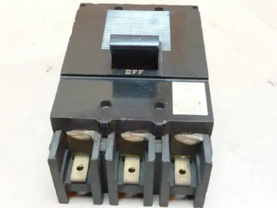 USED SQUARE D 997317