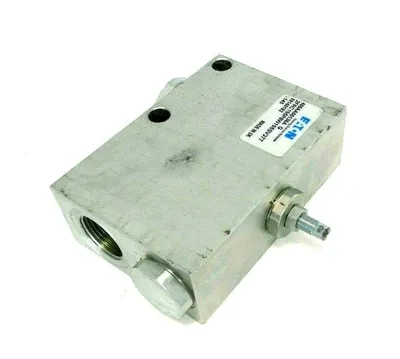 NEW EATON 2FRC195P8W195SV377 VALVE 405AA00136A G
