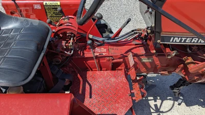 USED 1980 INTERNATIONAL 274