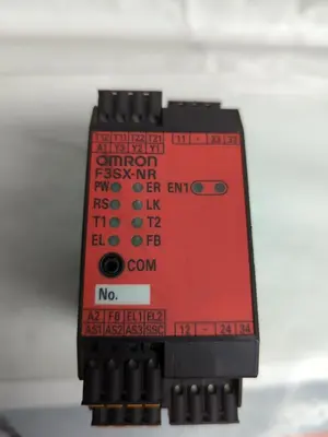 USED OMRON F3SX-NR