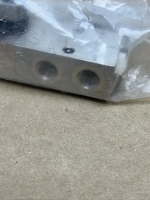 NEW Mecman R404059088
