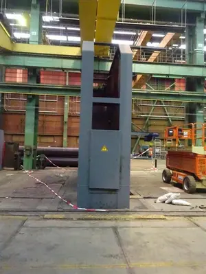 USED BAKKER 500 TON DISH END FORMING PRESS