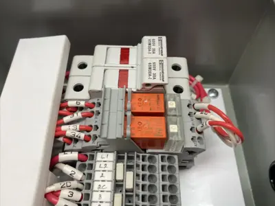 USED VIBROMATIC INCLINE/FEEDER CONTROLLER FOR VIBRATING BOWL FEEDER, ADJUSTABLE