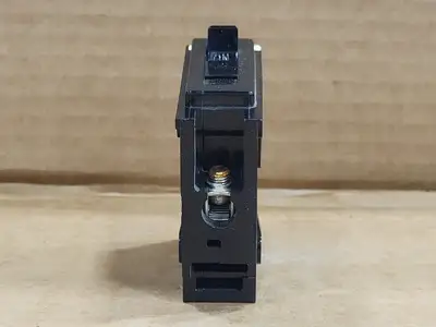 20 Amp, 1 Pole, 120/240 Volts Circuit Breaker