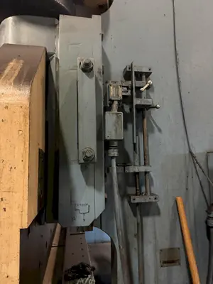 USED CINCINNATI 750 H SERIES