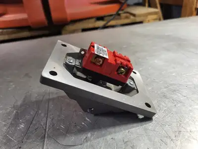 NEW CROUSE-HINDS DSD936 SA