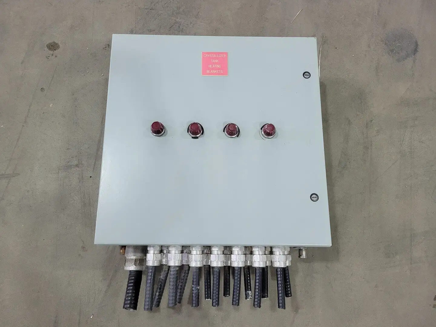 USED HOFFMAN CSD24248