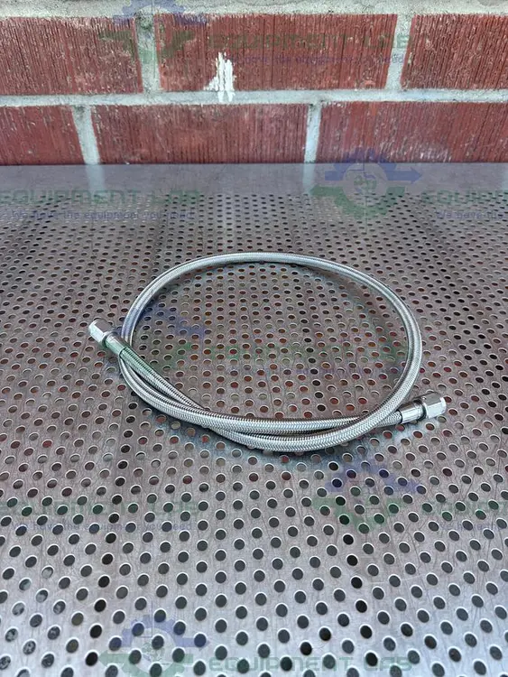 Used UNBRANDED 42" STAINLESS STEEL BRAIDED HOSE W/ 1/2" NPT FITTINGS Hoses | Equipment Lab #486691
