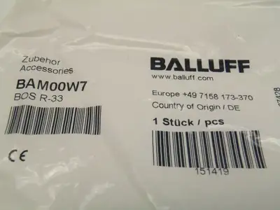 BAM00W7 BOS R33 | Balluff BAM00W7 Reflector 19mm x 60mm BOS R-33 - New