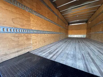 Used 2020 INTERNATIONAL MV607 Box trucks Florida US | Truck and Van Outlet #1509153