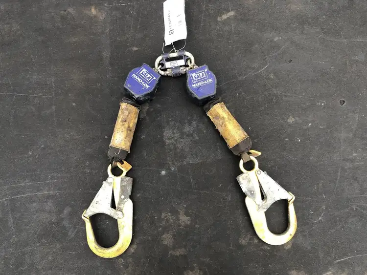 Used 2014 DBI SALA 3101283 Safety Equipment British Columbia CA | Lenmark #265438