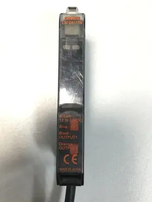 USED OMRON E3X-DA11TW