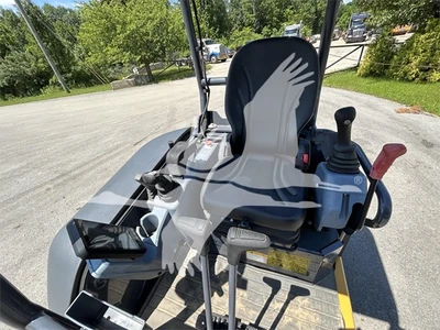 USED 2021 XCMG XE27U