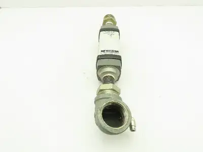 Omega HFL7922A In-line Flowmeter SCFM 70 Deg F 1000 PSI Max HFL