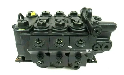 NEW PARKER 130CP-03-US18-007 JOYSTICK VALVE 2 13264619 130CP03US18007