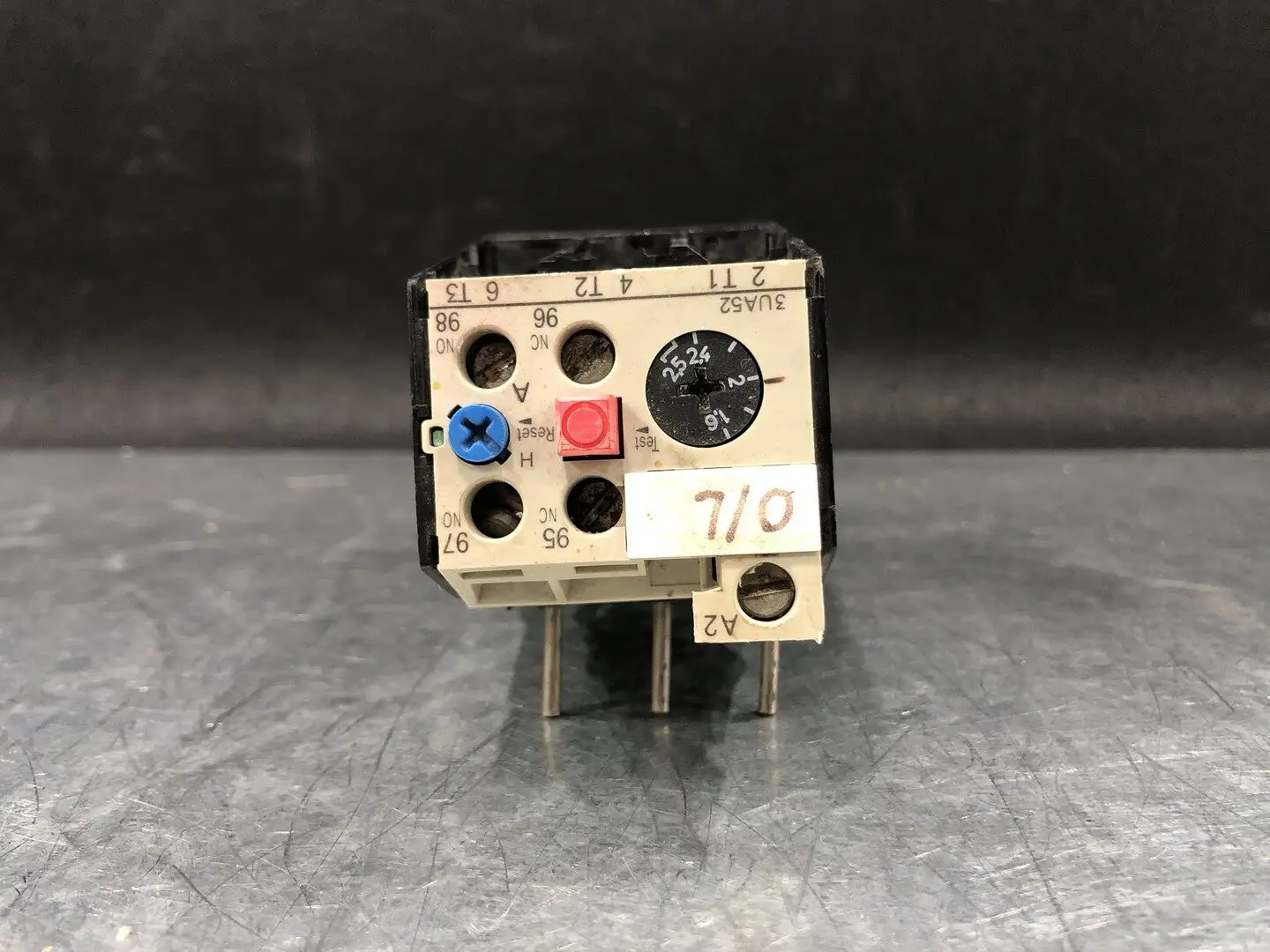 USED SIEMENS 3UA52 12-1C